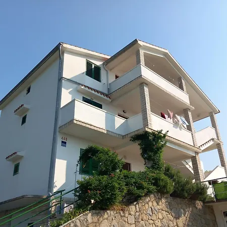 Apartmán Mira *