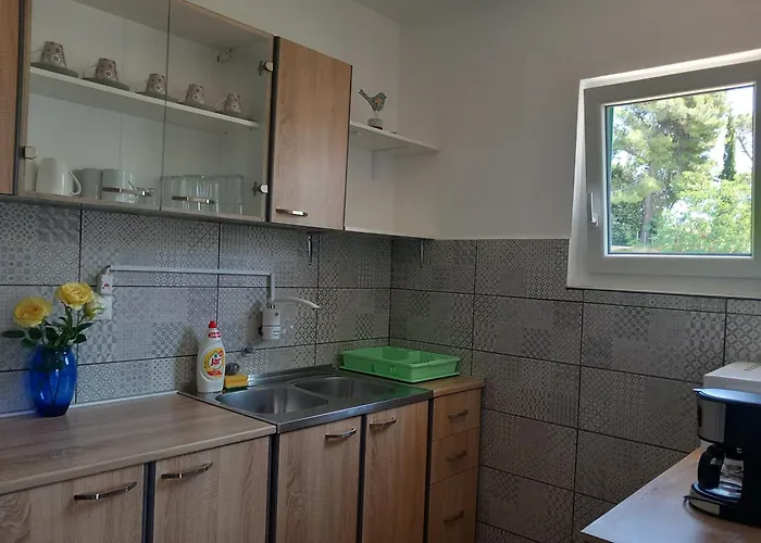 아파트 Mira 로파르